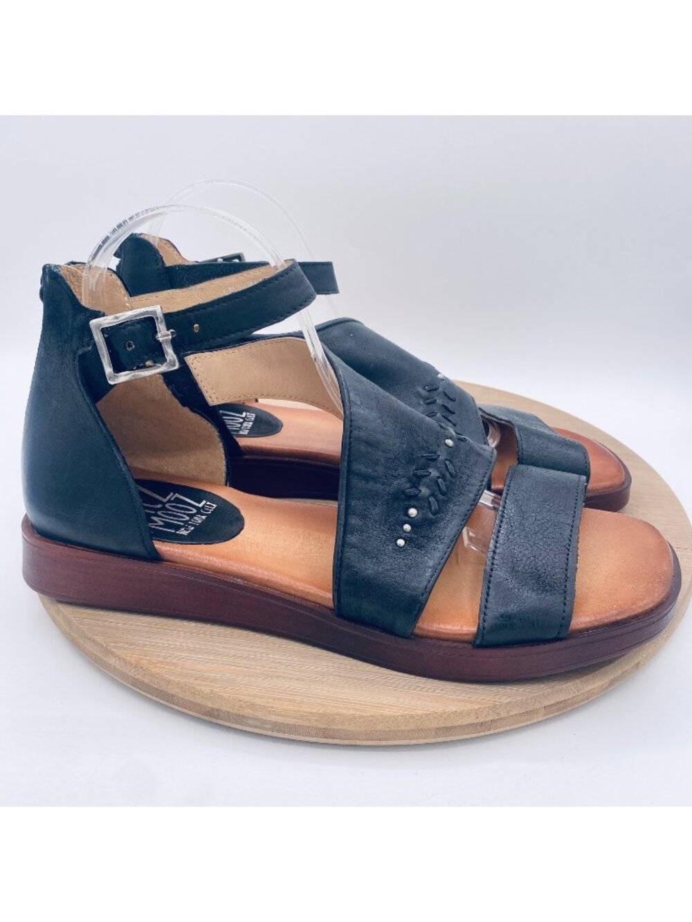 Miz Mooz Sandals Womens 10.5 42 Black Leather Slingback Embroidered Flats Peep
